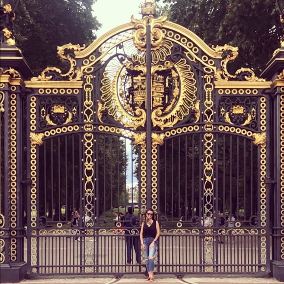 Meet your Posher, Samantha - Picture 6 of 6